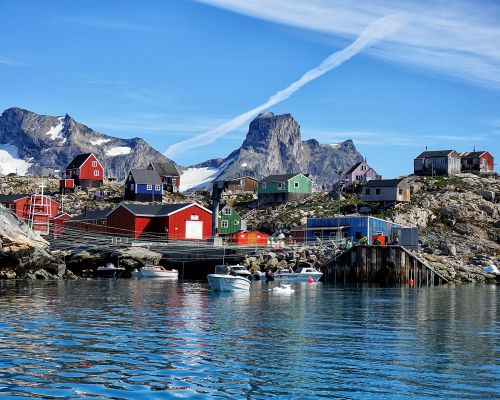 The Red House - Eastgreenland - Geschichte