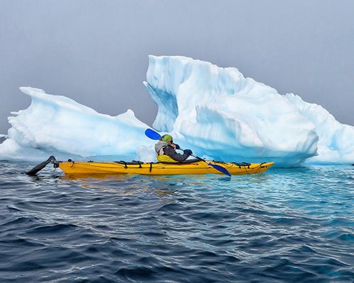 The Red House - Eastgreenland - Expeditionsservice