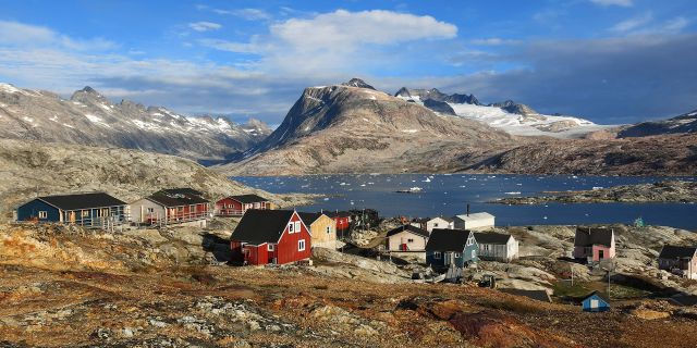 The Red House - Eastgreenland - Geschichte