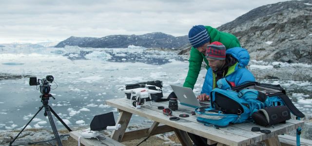 The Red House - Eastgreenland - Bregar Film