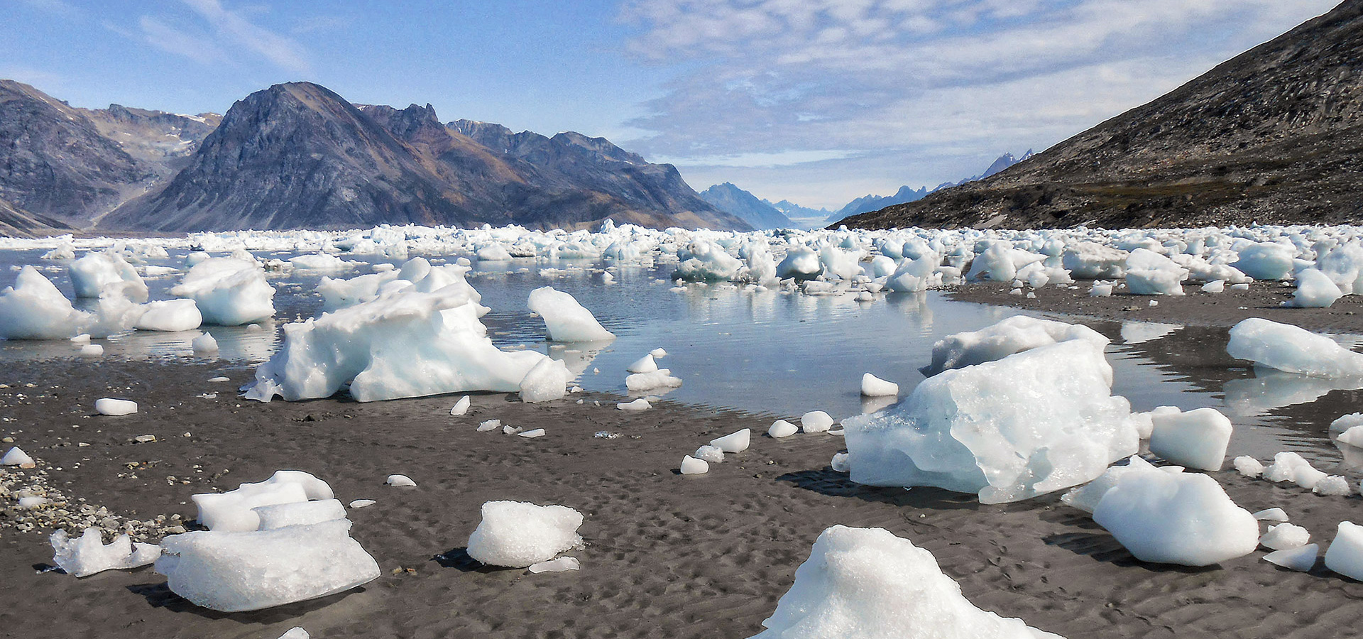 The Red House - Eastgreenland - Aktivitäten - Wandern - Trekking